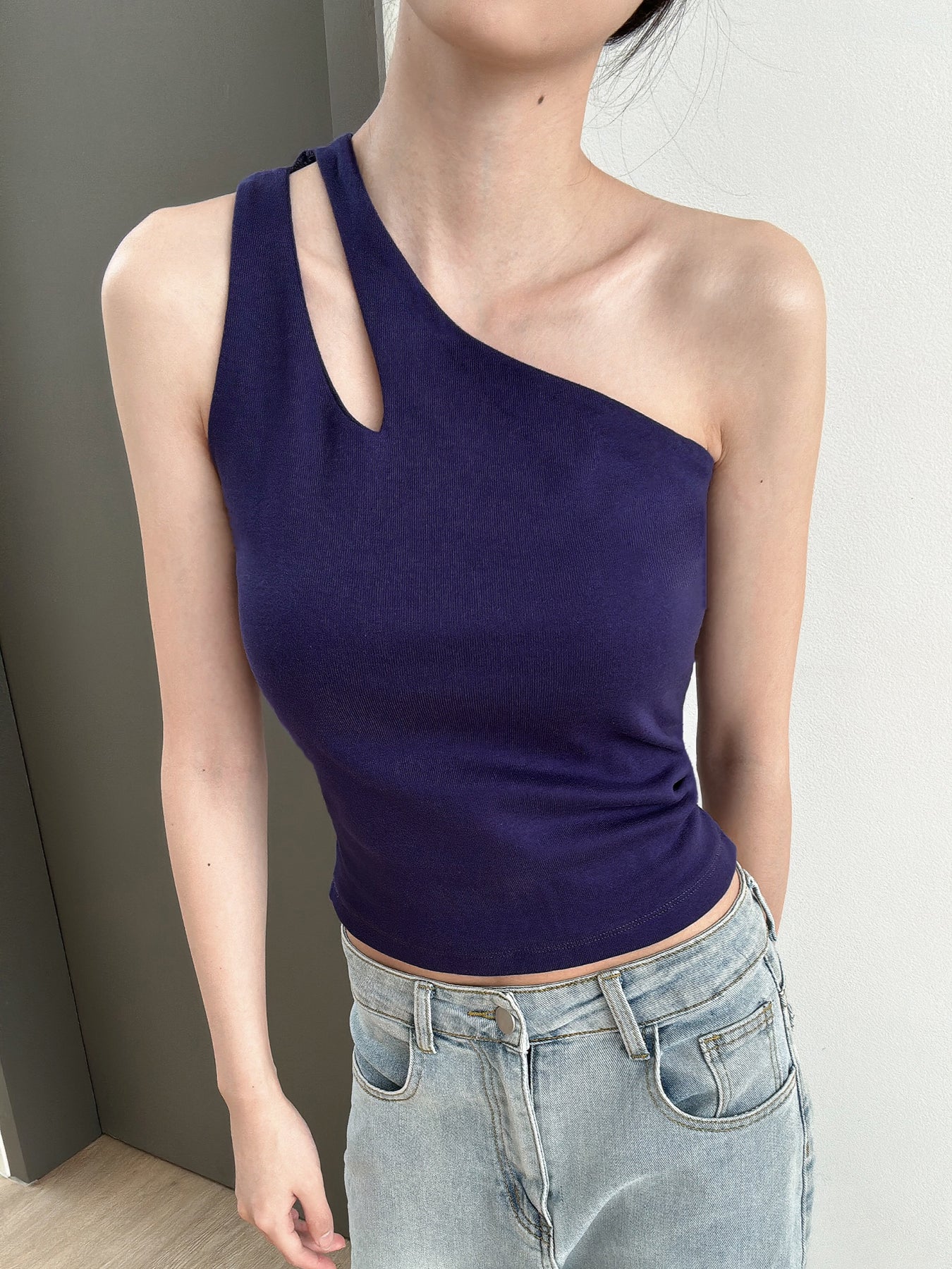 Kadaka T-0478 Tanktop One Shoulder Stretch Wanita