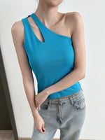 Muat gambar ke penampil Galeri, Kadaka T-0478 Tanktop One Shoulder Stretch Wanita
