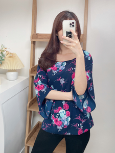 Kadaka T-0262 Top Blouse Korea Floral Pattern