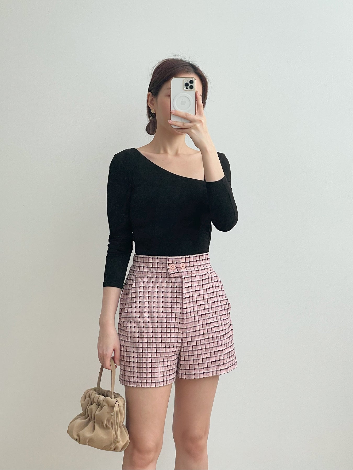 Kadaka B-0165 Celana Pendek Tweed Short Pants Wanita