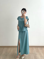 Muat gambar ke penampil Galeri, Kadaka S-0170 Set Blouse dan Maxi Skirt Slit
