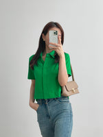 Muat gambar ke penampil Galeri, Kadaka T-0392 Top Kemeja Crop Double Placket
