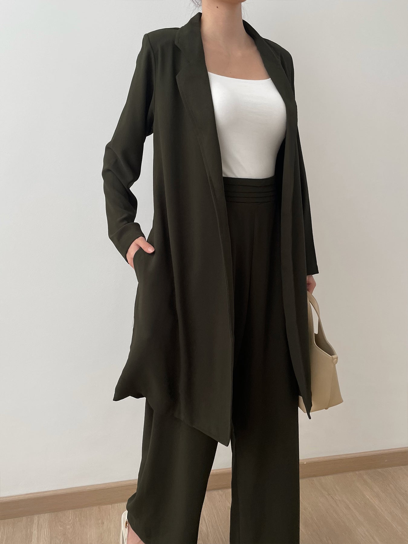 Kadaka O-0175 Long Outer Blazer Panjang Formal Wanita Flowy