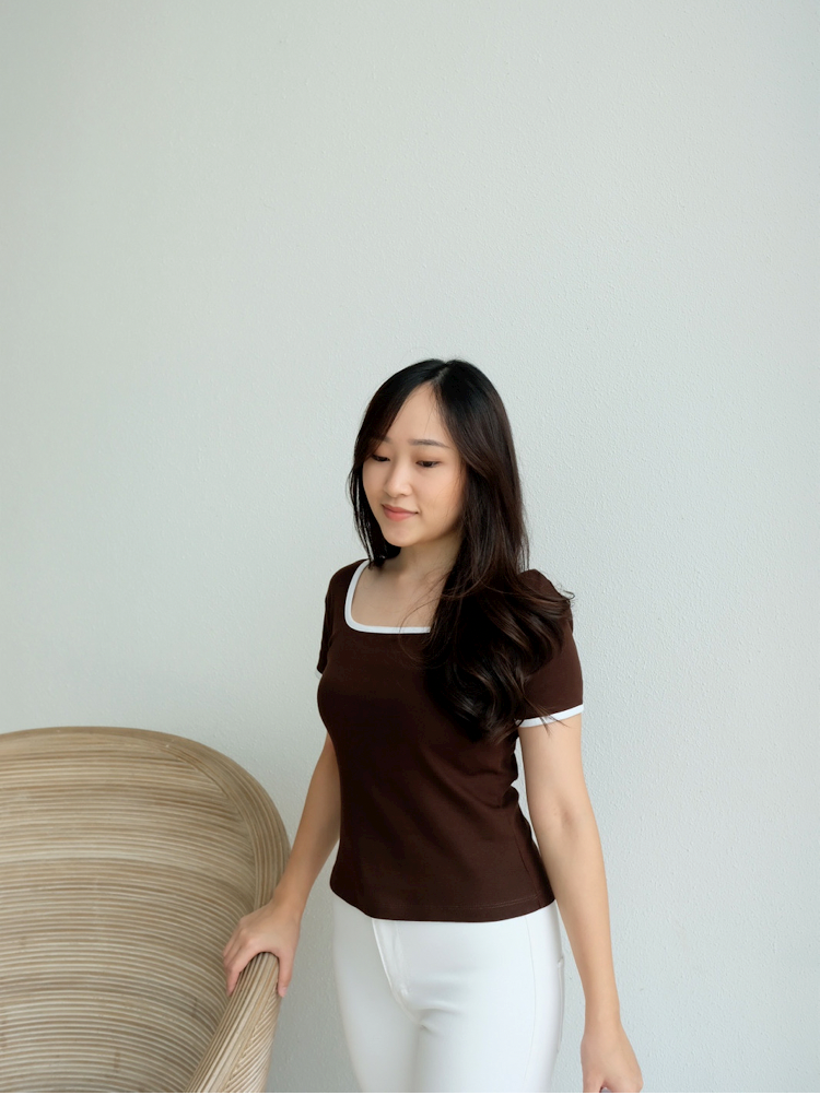 Kadaka T-0341 Blouse Square Neck Stretch Detail List