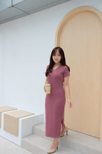 Muat gambar ke penampil Galeri, Kadaka D-0203 Midi Dress Knit Premium Stretch
