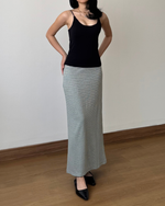 Muat gambar ke penampil Galeri, Kadaka Grace Skirt | Maxi Knit Tweed Skirt | Rok Panjang Maxi Knit Wanita | B-0207
