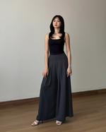 Muat gambar ke penampil Galeri, Kadaka Meadow Pants | Super Wide Leg Double Pleated Culottes | Celana Kulot Wanita | Off Duty Collection B-0209
