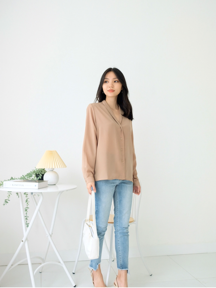 Kadaka T-0400 Kemeja Wanita Long Sleeves Shirt