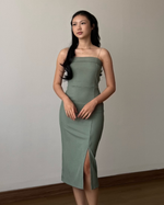 Muat gambar ke penampil Galeri, Kadaka D-0215 Bodycon Party Dress Spaghetti Strap
