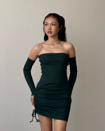 Muat gambar ke penampil Galeri, Kadaka D-0220 Bodycon Scrunch Tube Dress Kemben Long Sleeves
