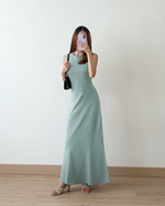 Load image into Gallery viewer, Kadaka D-0251 Maxi Dress with Adjustable Waist | Dress Panjang Wanita Serut
