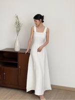 Muat gambar ke penampil Galeri, Kadaka Couple Group Family Outfit | Maxi Square and Vneck Dress Cape Outer | The Classic Charm Collection (2)
