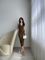 Muat gambar ke penampil Galeri, Kadaka D-0207 Sleeveless Midi Bodycon Dress Knit Premium Stretch
