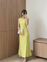 Load image into Gallery viewer, Kadaka D-0251 Maxi Dress with Adjustable Waist | Dress Panjang Wanita Serut
