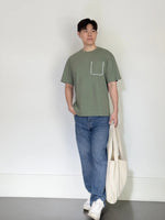 Load image into Gallery viewer, Kadaka MT-0132 Oversized Tshirt Kaos Pria Detail Kantong
