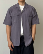 Muat gambar ke penampil Galeri, Kadaka Flynn Shirt | Mens Linen Shirt with Pockets | Kemeja Men Tangan Pendek Pria Linen Detail Pockets | MT-0185
