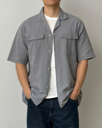 Muat gambar ke penampil Galeri, Kadaka Flynn Shirt | Mens Linen Shirt with Pockets | Kemeja Men Tangan Pendek Pria Linen Detail Pockets | MT-0185
