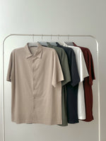 Load image into Gallery viewer, Kadaka MT-0208 Basic Short Sleeve Men Shirt | Atasan Pria Kemeja Tangan Pendek
