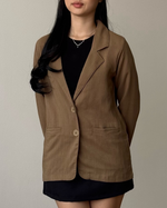Load image into Gallery viewer, Kadaka O-0185 Blazer with Belt - Cold Brew Blazer

