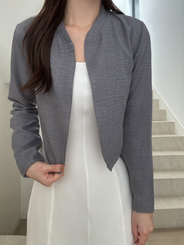 Kadaka O-0203 Crop Blazer | Outer Luaran Wanita