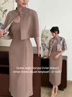 Load image into Gallery viewer, Kadaka O-0207 CNY Limited Reversible Cape Outer | Luaran Wanita Imlek
