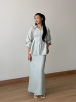 Muat gambar ke penampil Galeri, Kadaka Whisper Top | Long Sleeve Shirt Adjustable Waist | Kemeja Wanita Lengan Panjang | Cloud Nine Collection T-0566
