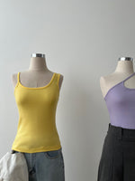 Muat gambar ke penampil Galeri, Kadaka T-0469 Cross Tanktop Stretch Wanita
