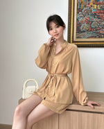 Muat gambar ke penampil Galeri, Kadaka S-0192 Set Satin Blouse with Short Pants Premium
