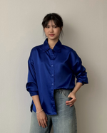 Muat gambar ke penampil Galeri, Kadaka T-0428 Kemeja Oversized Satin Wanita

