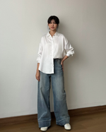 Muat gambar ke penampil Galeri, Kadaka T-0428 Kemeja Oversized Satin Wanita
