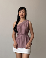 Load image into Gallery viewer, Kadaka Maren Liora Pleats Top | Tanktop Wanita One Shoulder | Pleats Please Collection T-0450 T-0458
