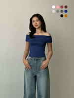 Load image into Gallery viewer, Kadaka Alina Top | Top Off Shoulder Ribbed Knit | Atasan Sabrina Wanita | Daily Ease Collection T-0535
