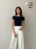 Load image into Gallery viewer, Kadaka Alina Top | Top Off Shoulder Ribbed Knit | Atasan Sabrina Wanita | Daily Ease Collection T-0535

