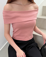 Load image into Gallery viewer, Kadaka T-0535 Top Off Shoulder Ribbed Knit | Atasan Sabrina Wanita
