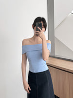 Muat gambar ke penampil Galeri, Kadaka T-0535 Top Off Shoulder Ribbed Knit | Atasan Sabrina Wanita
