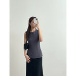 Muat gambar ke penampil Galeri, Kadaka T-0536 Sleeveless Top with Adjustable Waist | Atasan Wanita Serut
