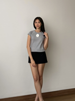 Load image into Gallery viewer, Kadaka Thea Top | Capsleeve Baby Tee with Detachable Flower Pin | Tshirt Kaos Wanita Bunga | Daily Ease Collection T-0539
