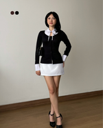Muat gambar ke penampil Galeri, Kadaka Audrey Top | Long Sleeve Pleats Shirt Top with Collar Detail | Atasan Lengan Panjang Wanita | Pleated Pairs Collection T-0554
