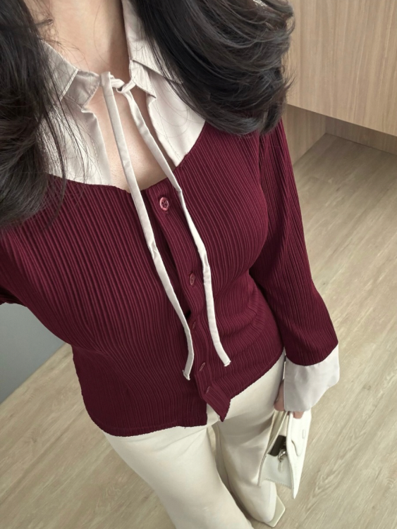 Kadaka T-0554 Long Sleeve Pleats Shirt Top with Collar Detail | Atasan Lengan Panjang Wanita