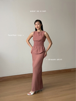 Load image into Gallery viewer, Kadaka Feather Top | Sleeveless Scrunch Top | Atasan Wanita Detail Smock Pinggang | Cloud Nine Collection T-0559
