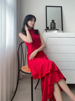 Muat gambar ke penampil Galeri, Kadaka D-0110 Long Ruffle Handkerchief Dress
