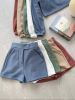 Muat gambar ke penampil Galeri, Kadaka B-0151 Celana Pendek Short Pants Cotton Emboss
