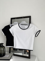 Muat gambar ke penampil Galeri, Kadaka T-0404 Crop Top Tshirt with Detail List
