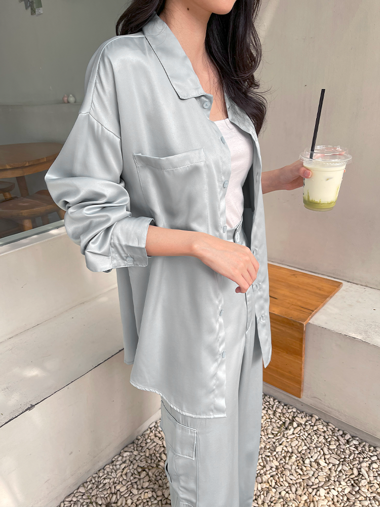 Kadaka T-0506 Kemeja Satin Oversized Double Pocket