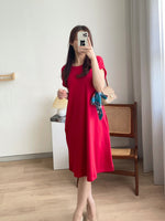Muat gambar ke penampil Galeri, Kadaka D-0121 Dress Santai Cantik dengan Aksen Scarf
