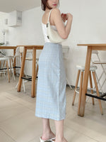 Muat gambar ke penampil Galeri, Kadaka B-0183 Midi Plaid Skirt Rok Wanita Korean Look Detail Slit
