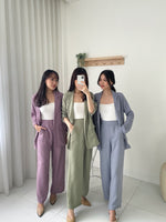 Muat gambar ke penampil Galeri, Kadaka S-0177 Set Blazer dan Culotte Wanita Bahan Flowy
