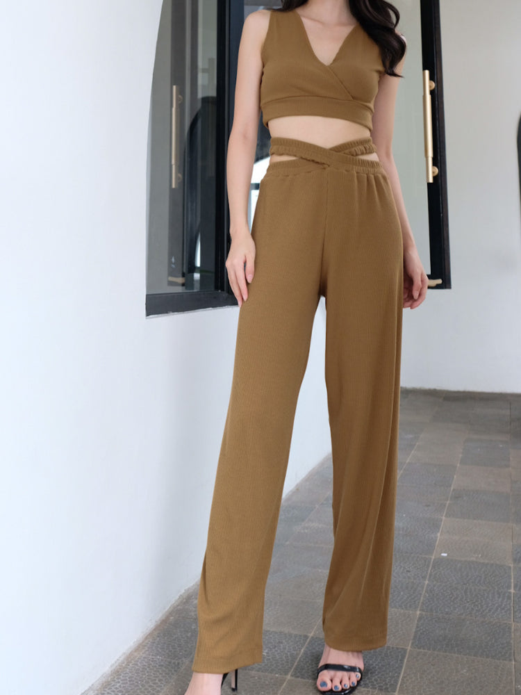 Kadaka B-0161 Celana Cut Out Waist Long Pants Celana Panjang Wanita Stretch