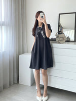 Muat gambar ke penampil Galeri, Kadaka D-0121 Dress Santai Cantik dengan Aksen Scarf
