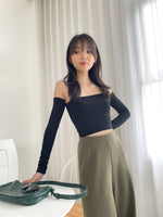 Muat gambar ke penampil Galeri, Kadaka T-0493 Sabrina Top Wanita Lengan Panjang Knit Stretch
